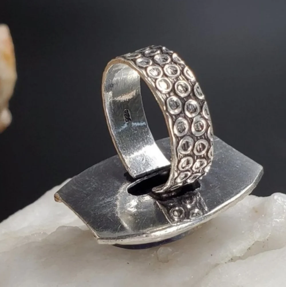 NARURAL RAW AZIRURTE Cabochon STONE White Rhodium/925 Silver